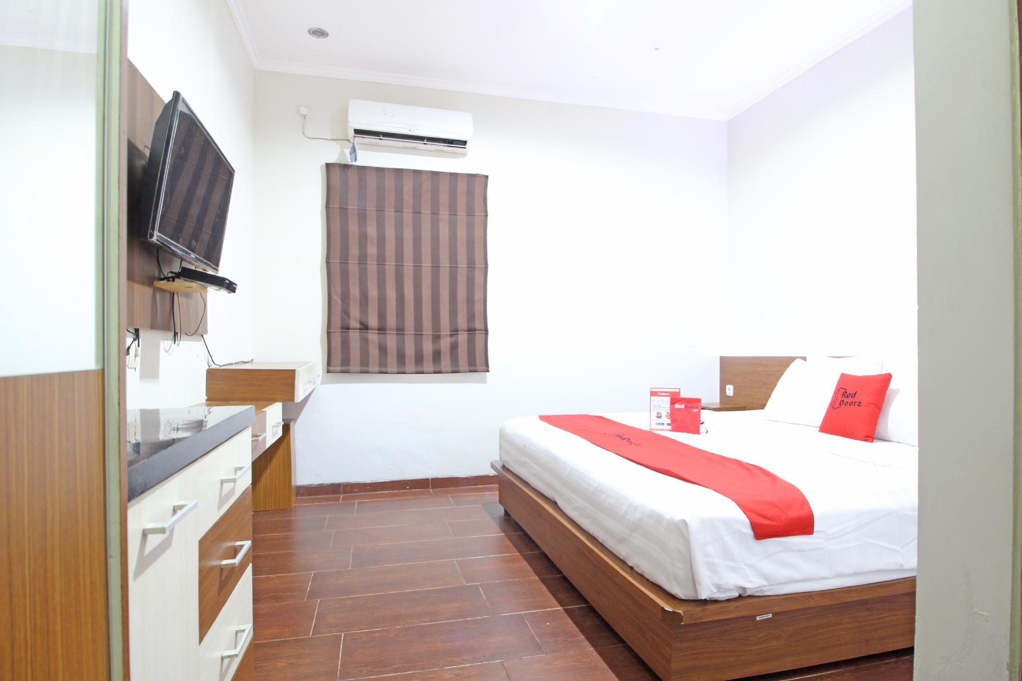 Reddoorz Near Jogja City Mall Melati Екстериор снимка