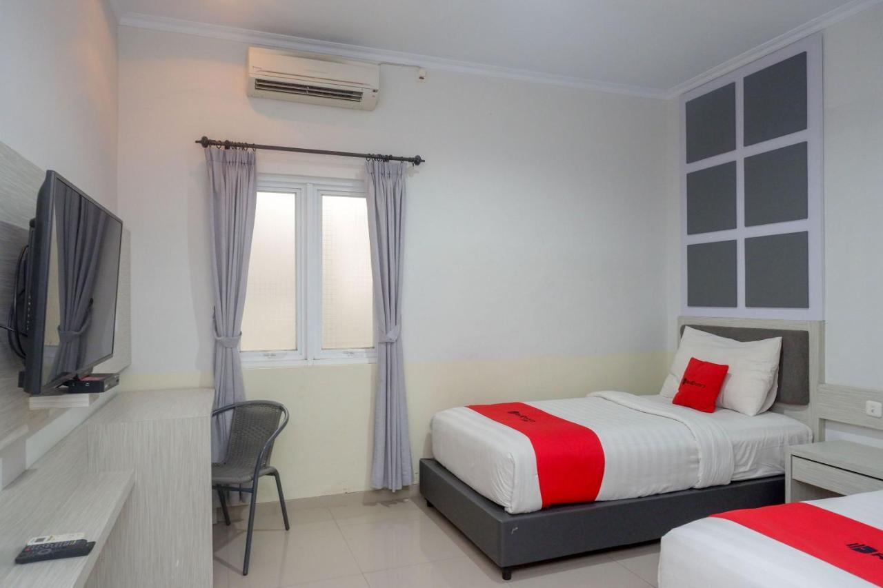 Reddoorz Near Jogja City Mall Melati Екстериор снимка