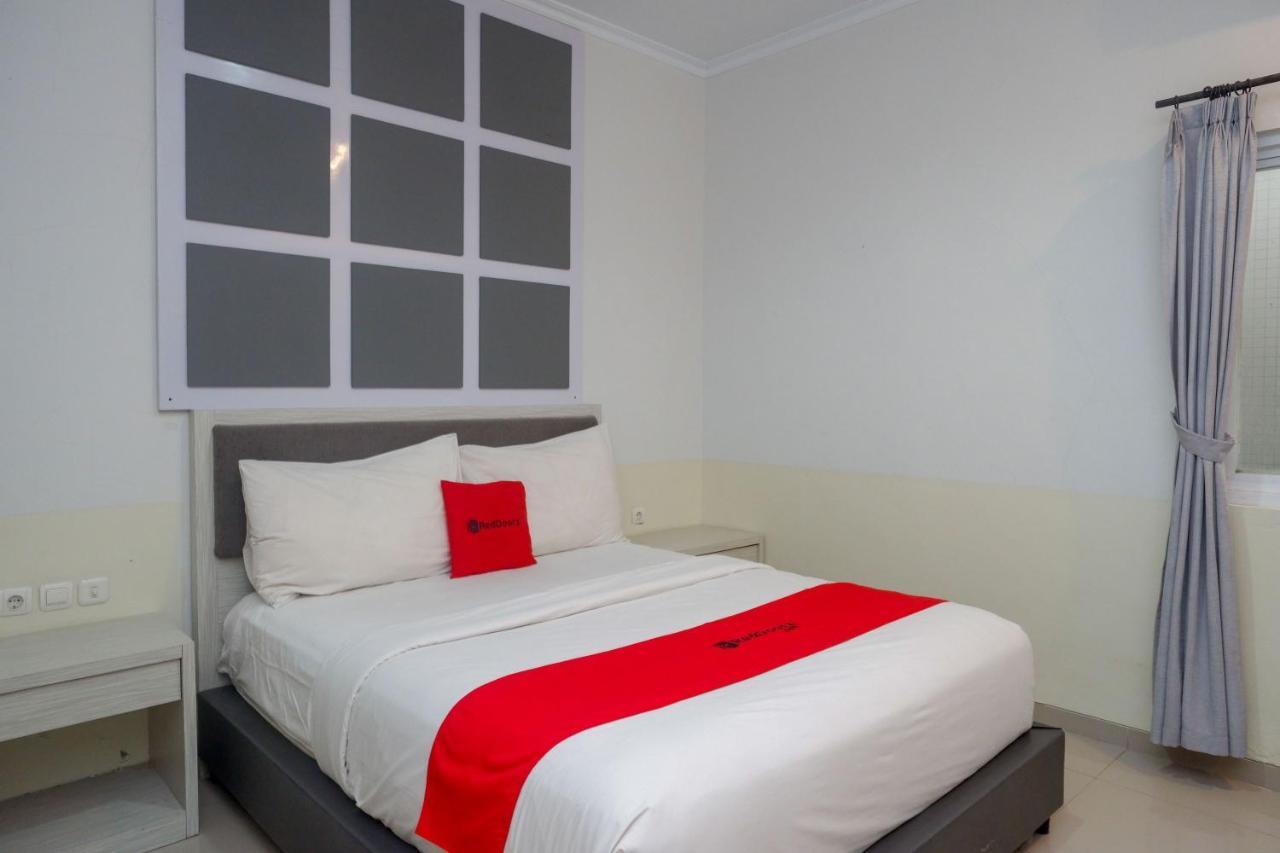 Reddoorz Near Jogja City Mall Melati Екстериор снимка