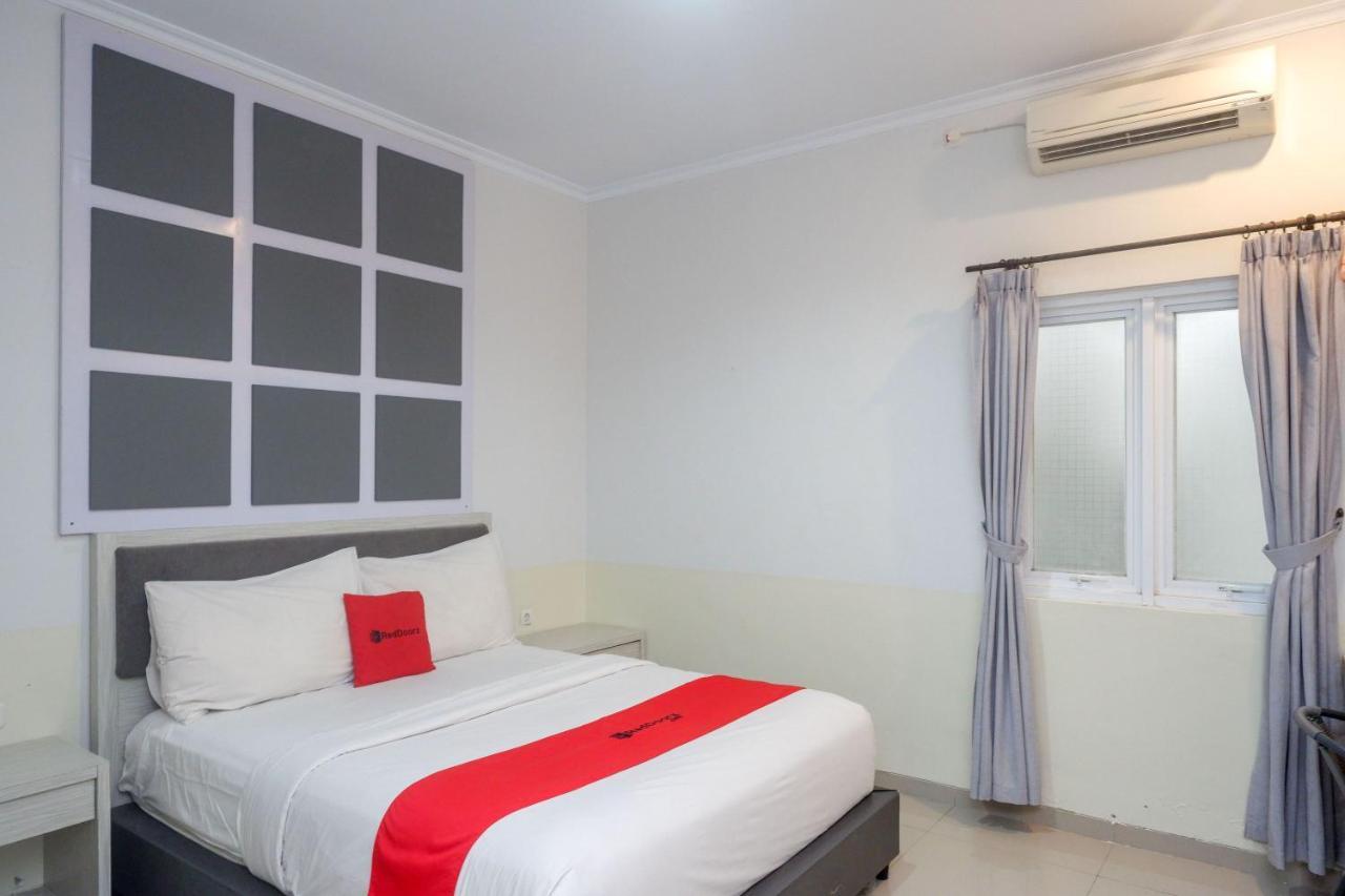 Reddoorz Near Jogja City Mall Melati Екстериор снимка