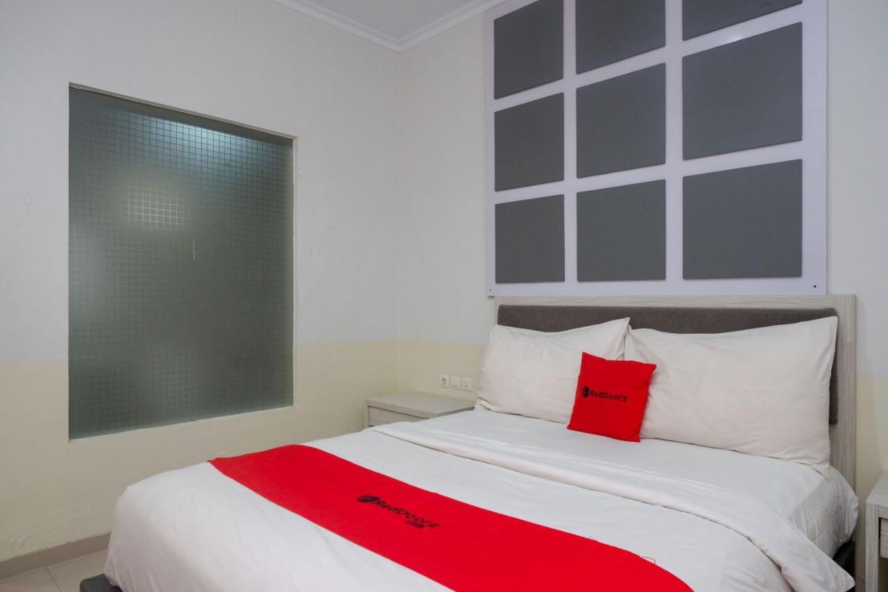 Reddoorz Near Jogja City Mall Melati Екстериор снимка