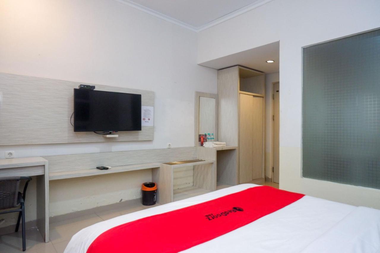 Reddoorz Near Jogja City Mall Melati Екстериор снимка