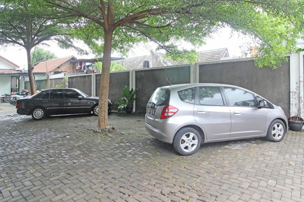 Reddoorz Near Jogja City Mall Melati Екстериор снимка